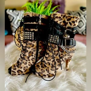 Abbey Dawn by Avril Lavigne Leopard and Skull Open Toe Booties